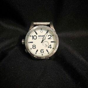 Nixon Men’s surf watch